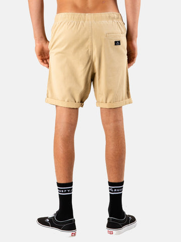 HOOKED ON 18 ELASTIC SHORT
