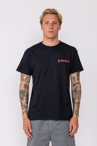 RACE TO IT SS TEE
