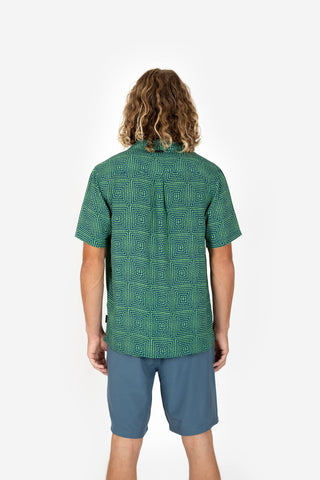 LOWDOWN SHIRT