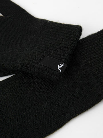 HOLD UP GLOVES