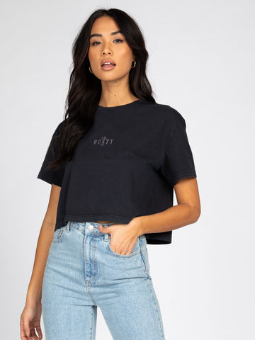 RUSTY SUNRISE RELAXED FIT CROP TEE